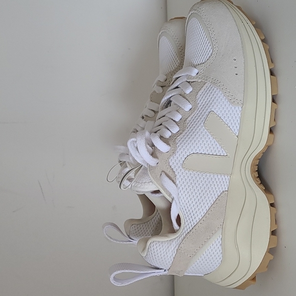 Veja Shoes - Veja Track Sneaker